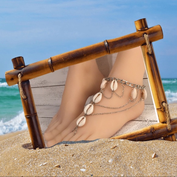 Pair of Shell Anklet Bracelet - Picture 4 of 9